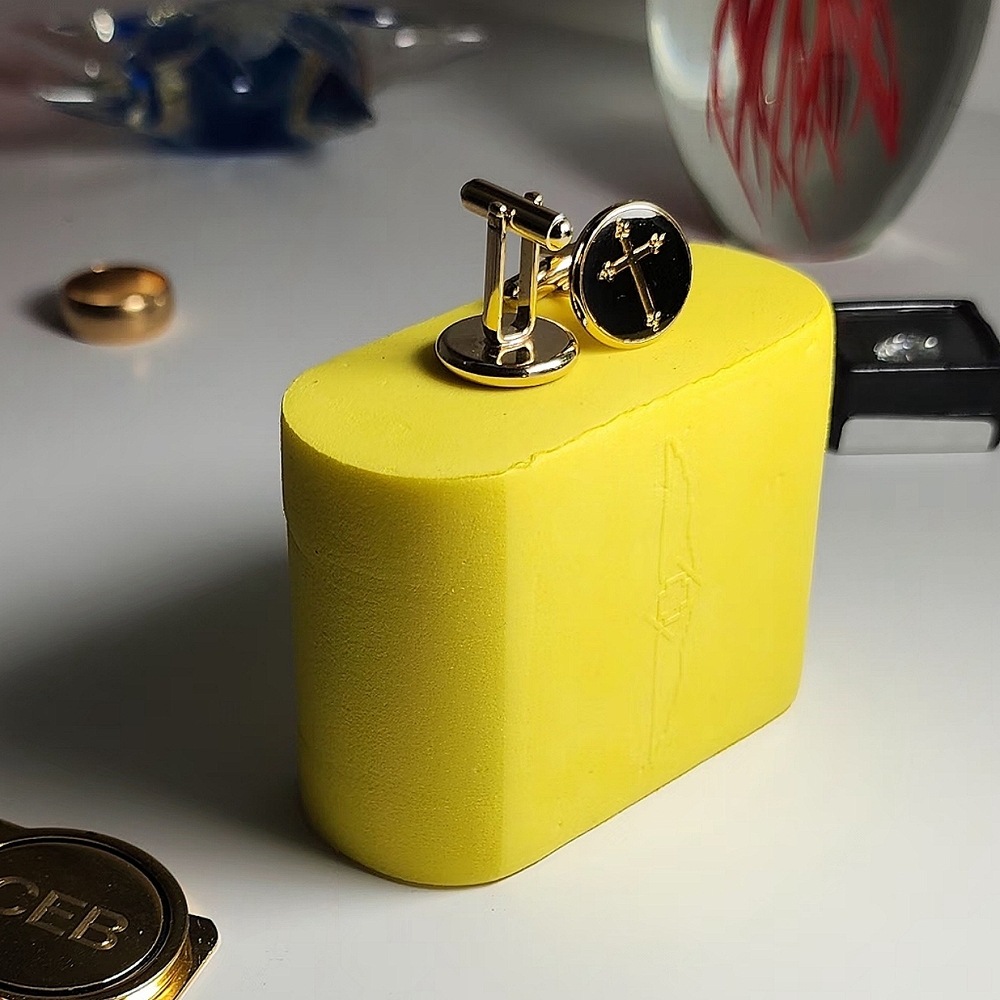 Gold Cufflinks - image 6